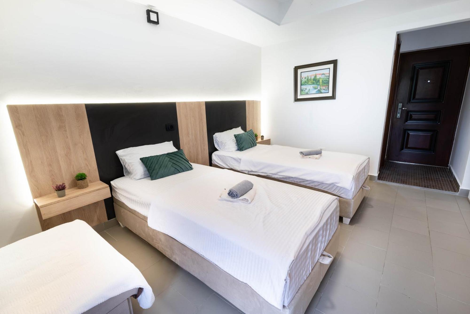 Studio Apartment Cudo Nevidjeno Karuc 외부 사진