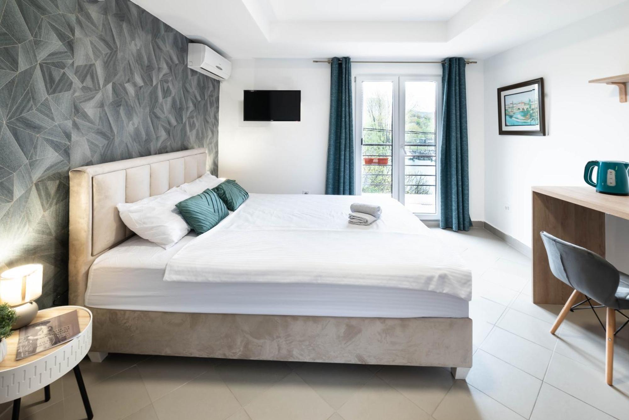 Studio Apartment Cudo Nevidjeno Karuc 외부 사진