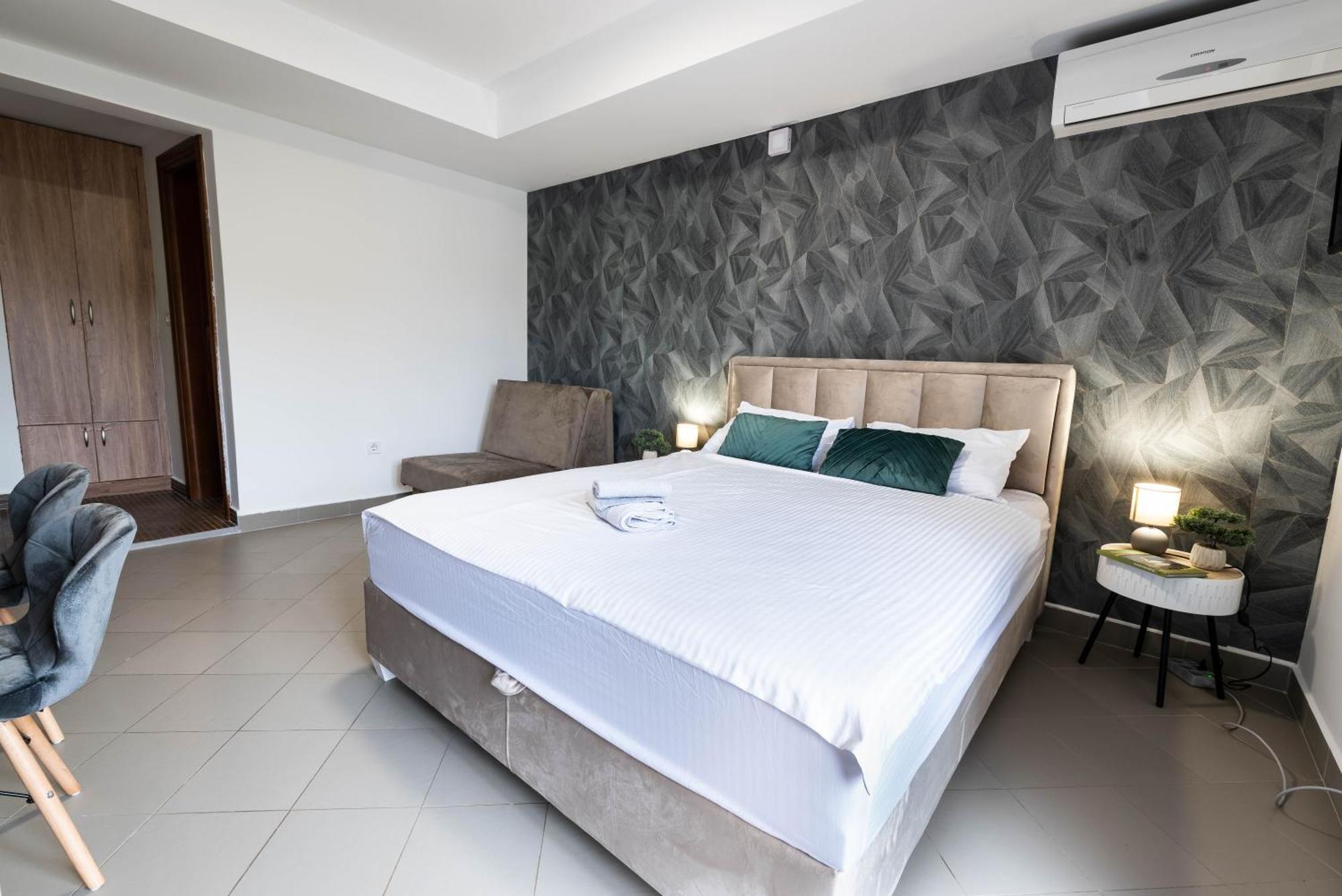 Studio Apartment Cudo Nevidjeno Karuc 외부 사진